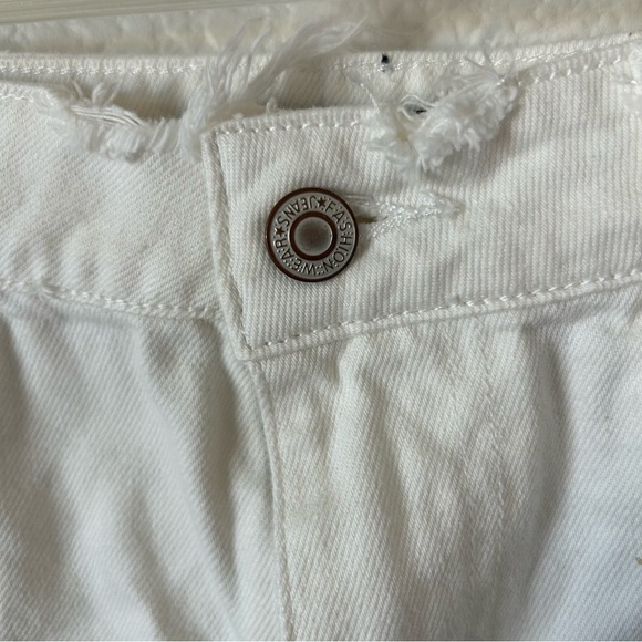 Blue B Distressed Cut off Grunge, Coastal Cowgirl 100% Cotton White Denim Shorts - Picture 3 of 10